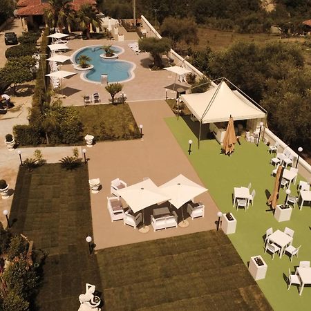 B&B Villa Mery Mileto Экстерьер фото