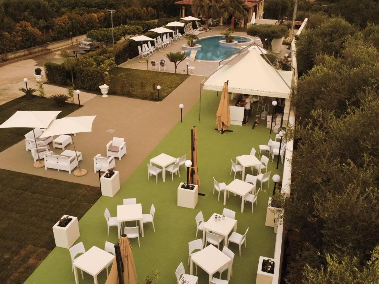 B&B Villa Mery Mileto Экстерьер фото